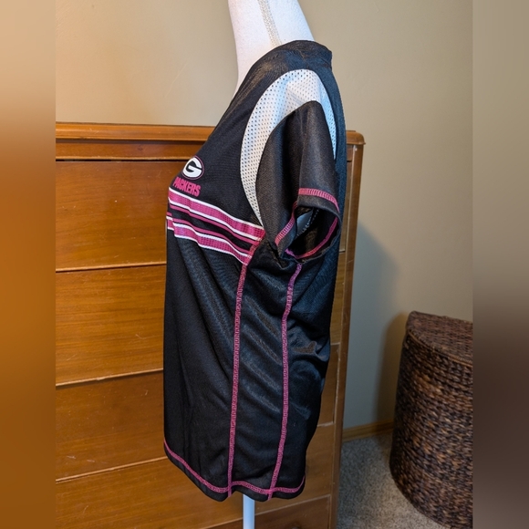 #12 RODGERS Pink & Black Jersey Green Bay Packers NFL Team Apparel Breast Cancer - Picture 3 of 10